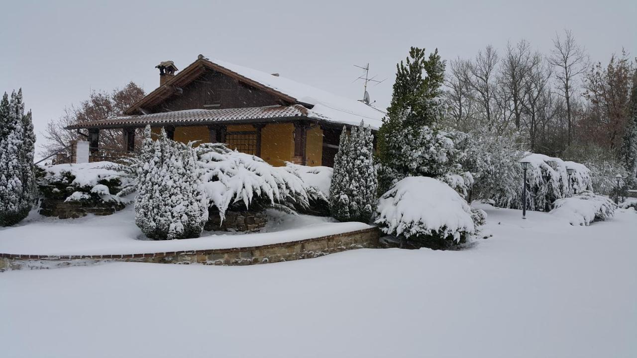 Agriturismo Countryhouse Le Giare Gubbio Exteriör bild